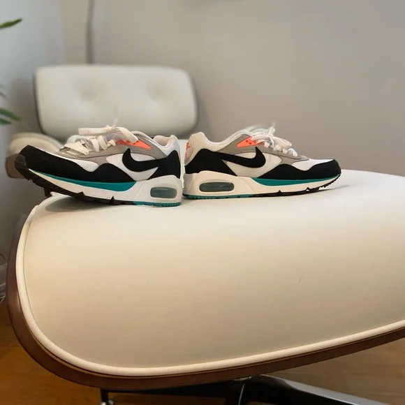 Nike Air Max Correlate Women's Black White Teal Coral size 6 - Picture 9 of 9